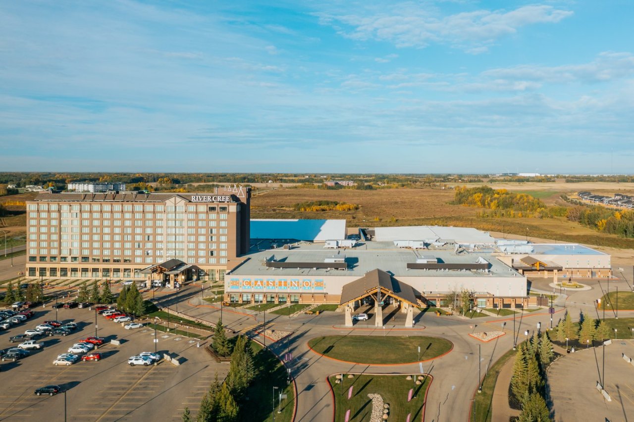 River Cree Resort Edmonton exterior